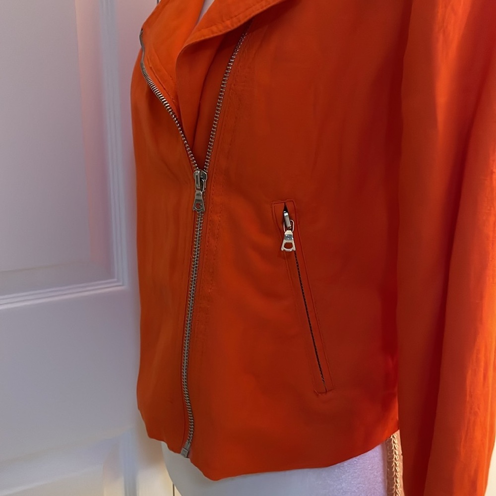 Karen Kane Women’s SZ S Orange Fully Lined Zip Blazer - Picture 4 of 16